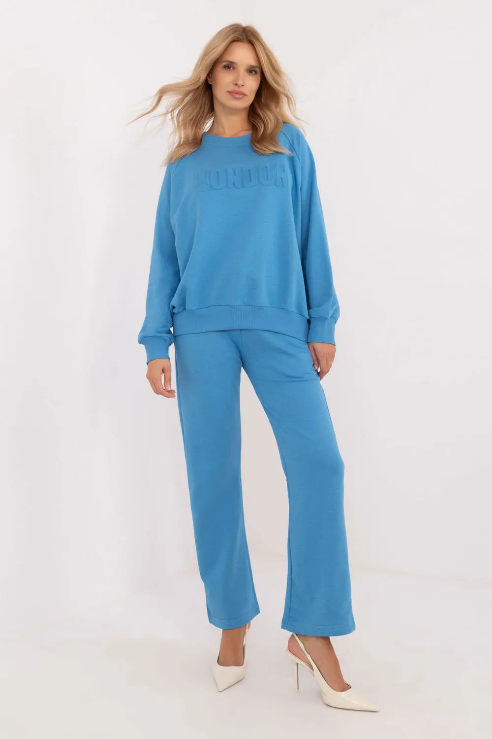 Ensemble sweat bleu