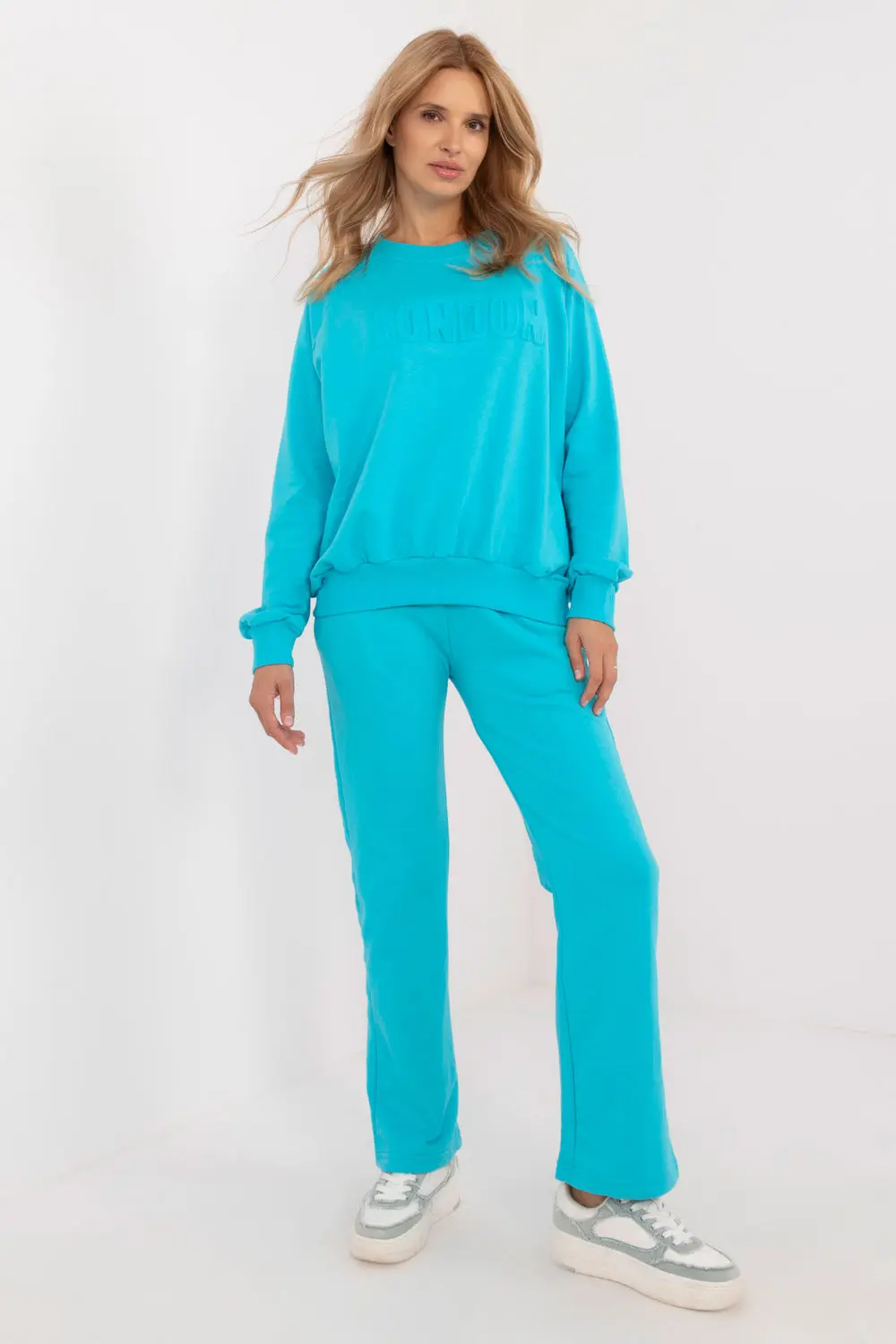 Ensemble sweat bleu