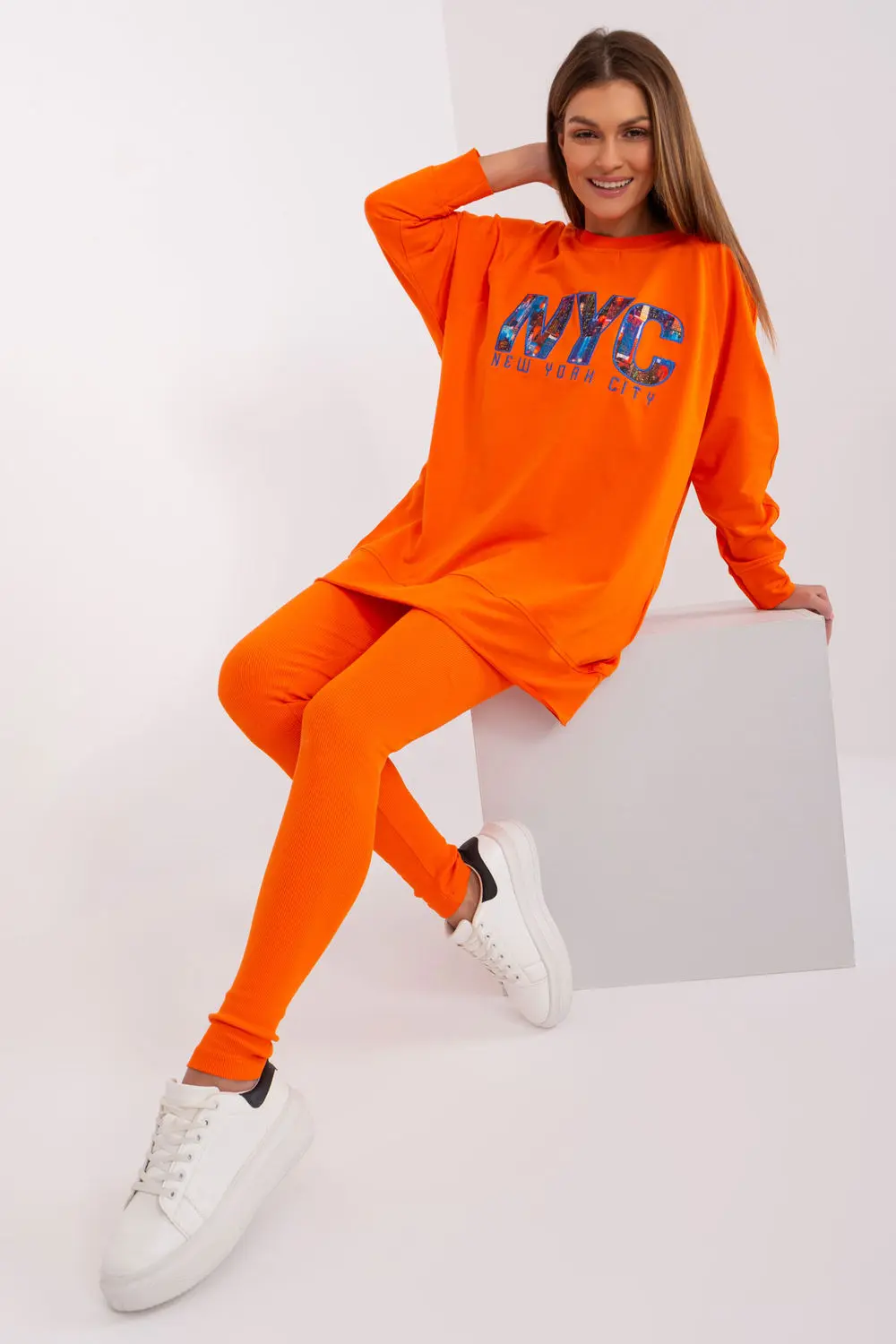 Ensemble orange – Image 2
