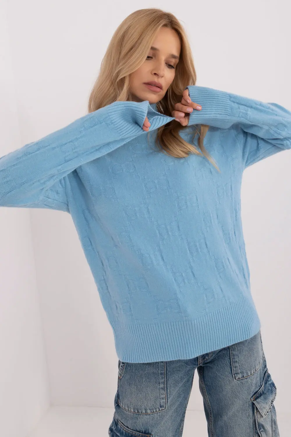 Col roulé bleu