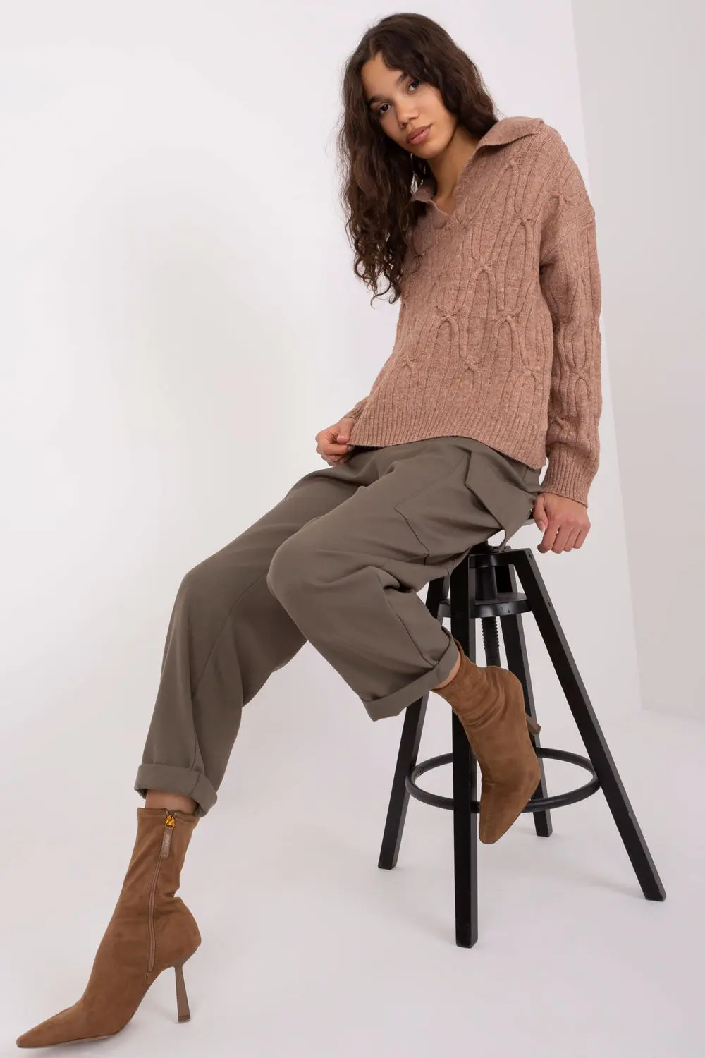Chandail brun – Image 4