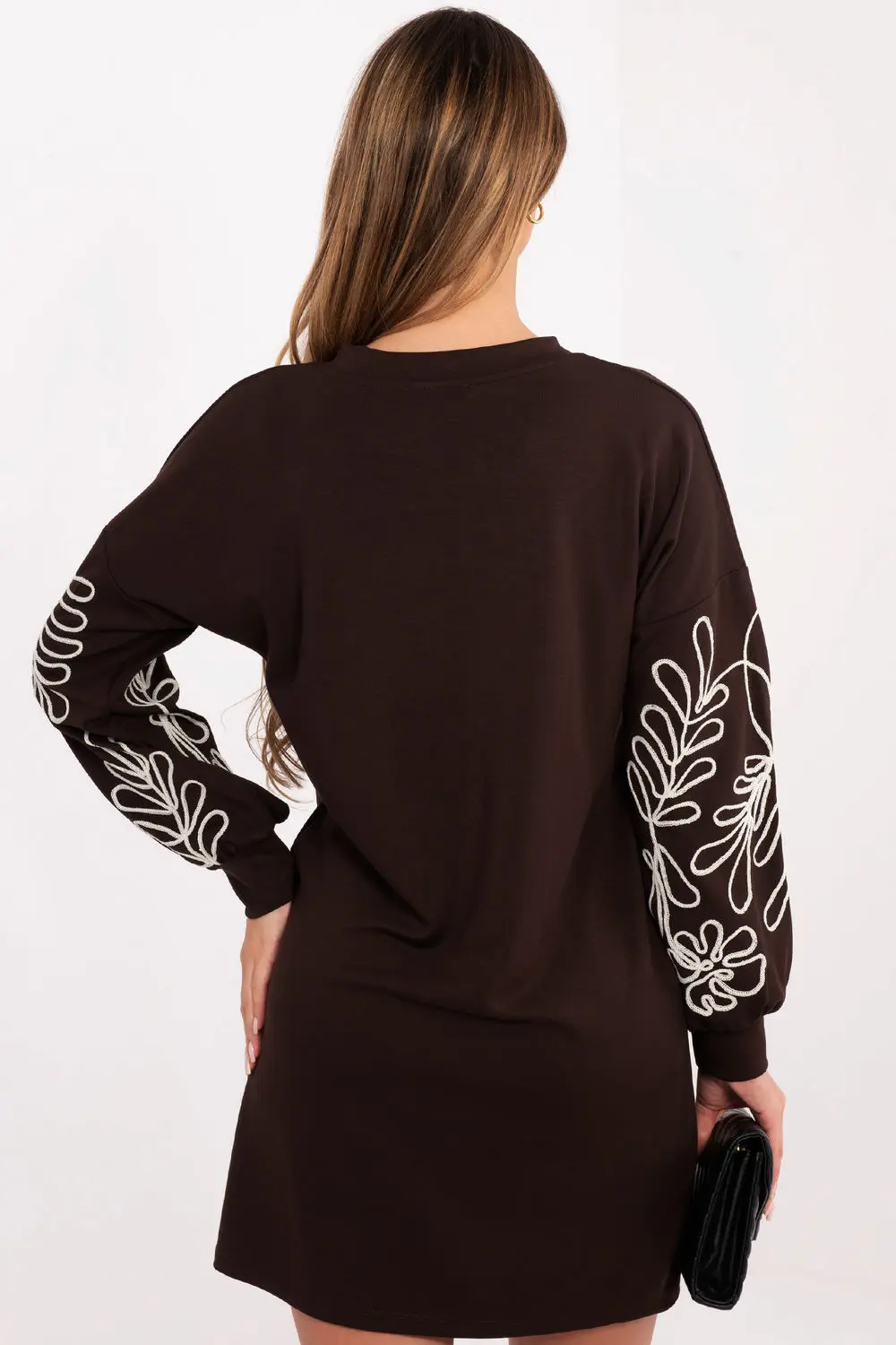 Robe brune à manches longues – Image 3