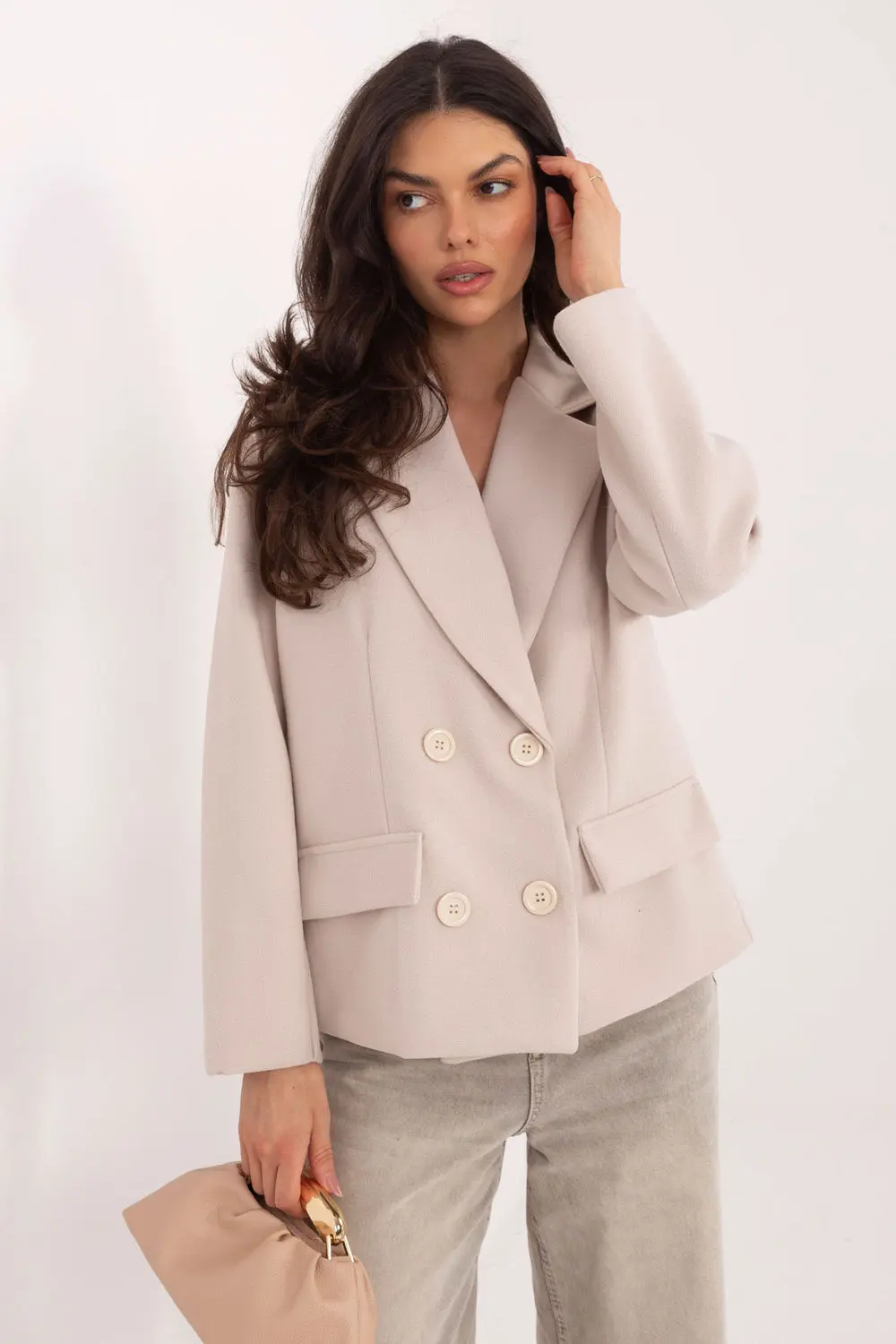 Manteau beige à double boutonnage