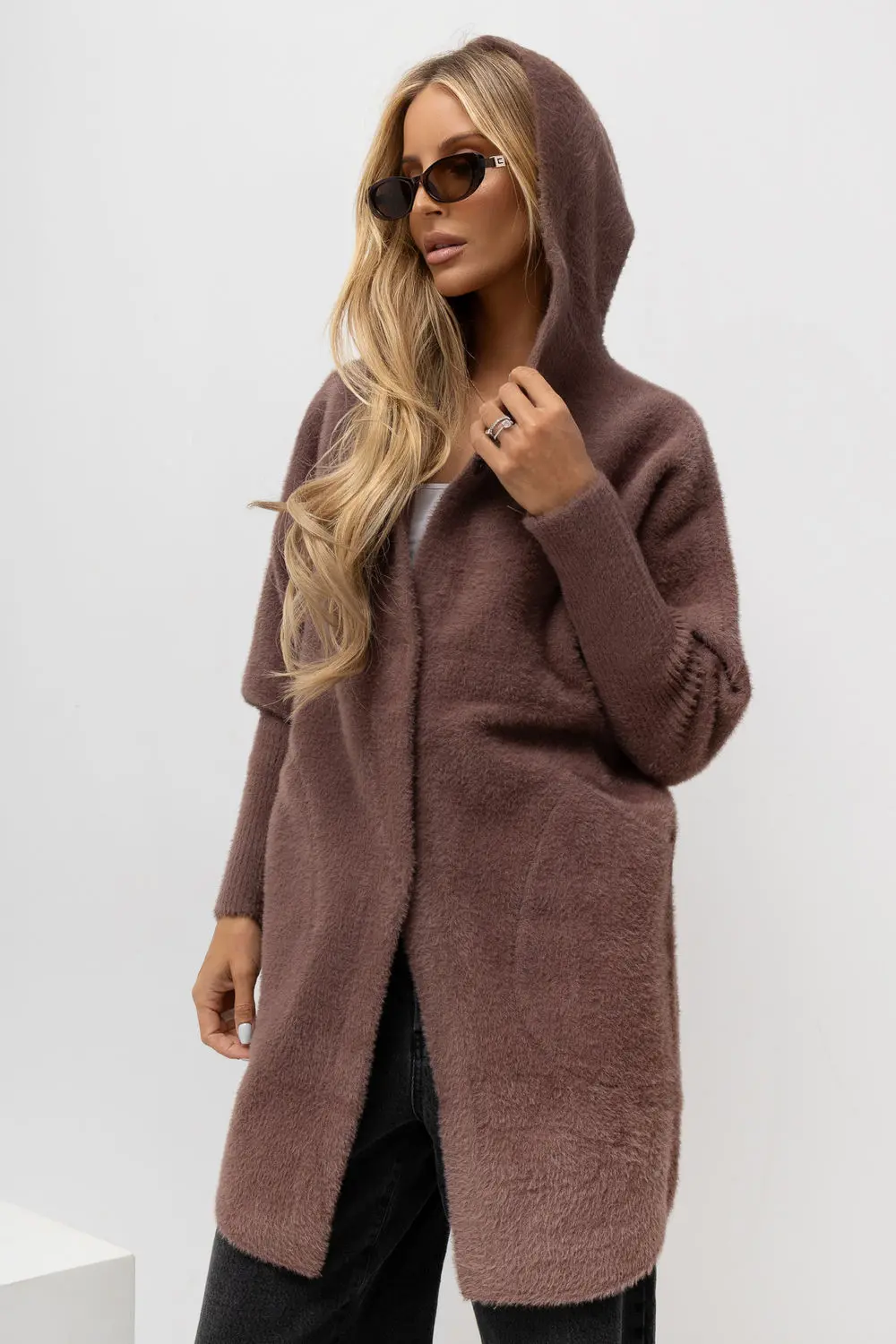 Manteau violet à capuche