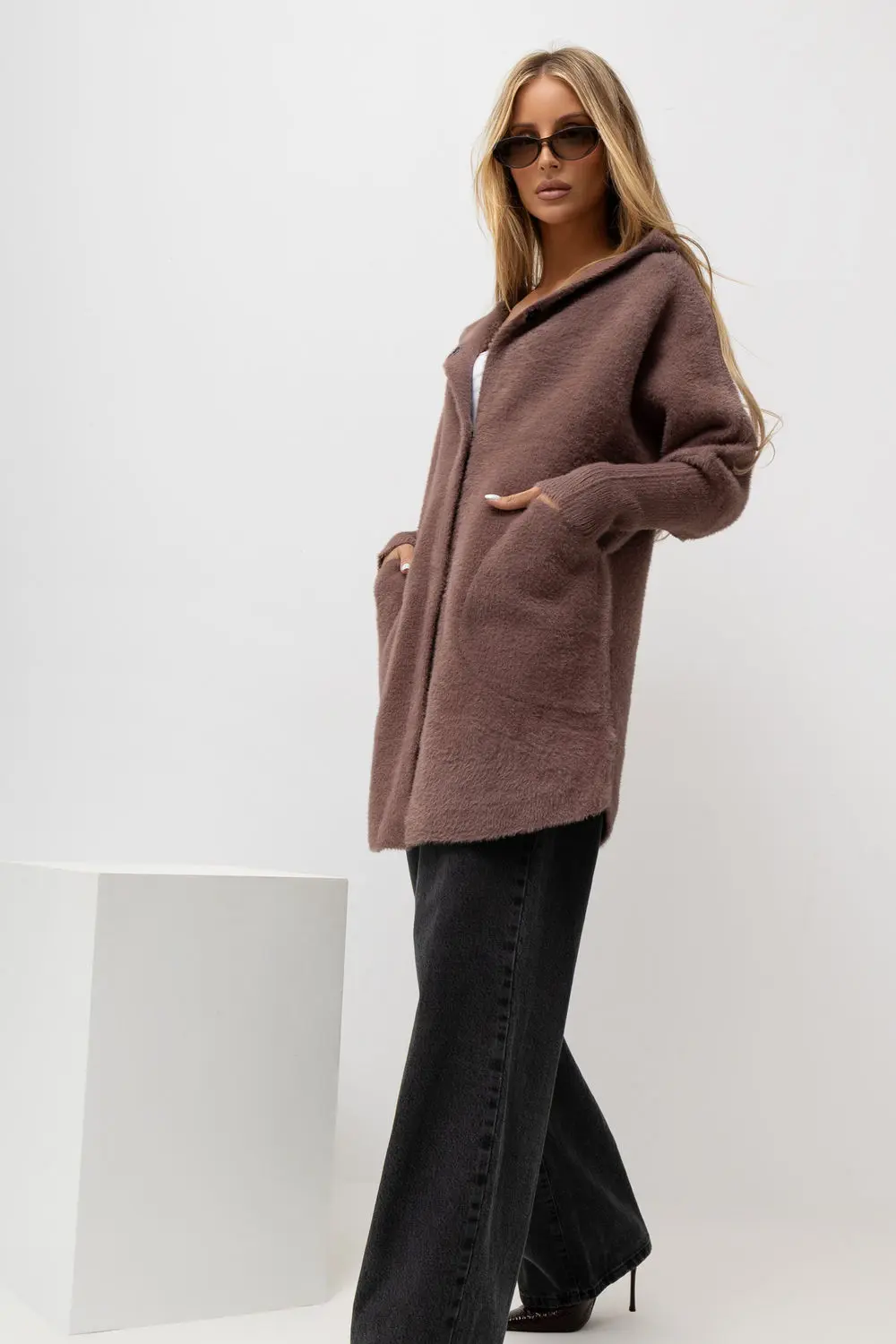 Manteau violet à capuche – Image 3