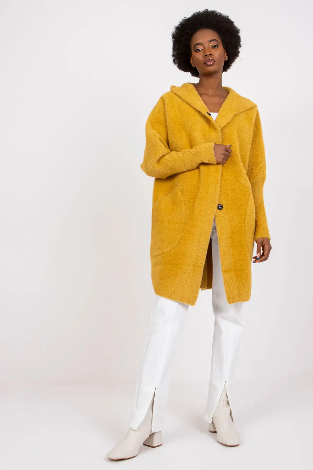 Manteau jaune à capuche