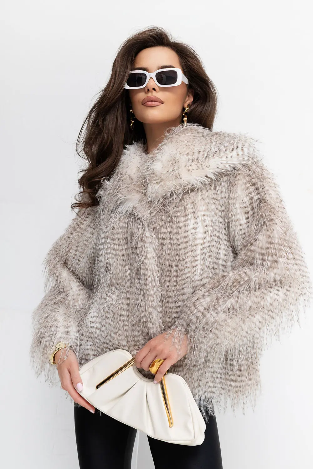 Veste en fausse fourrure beige