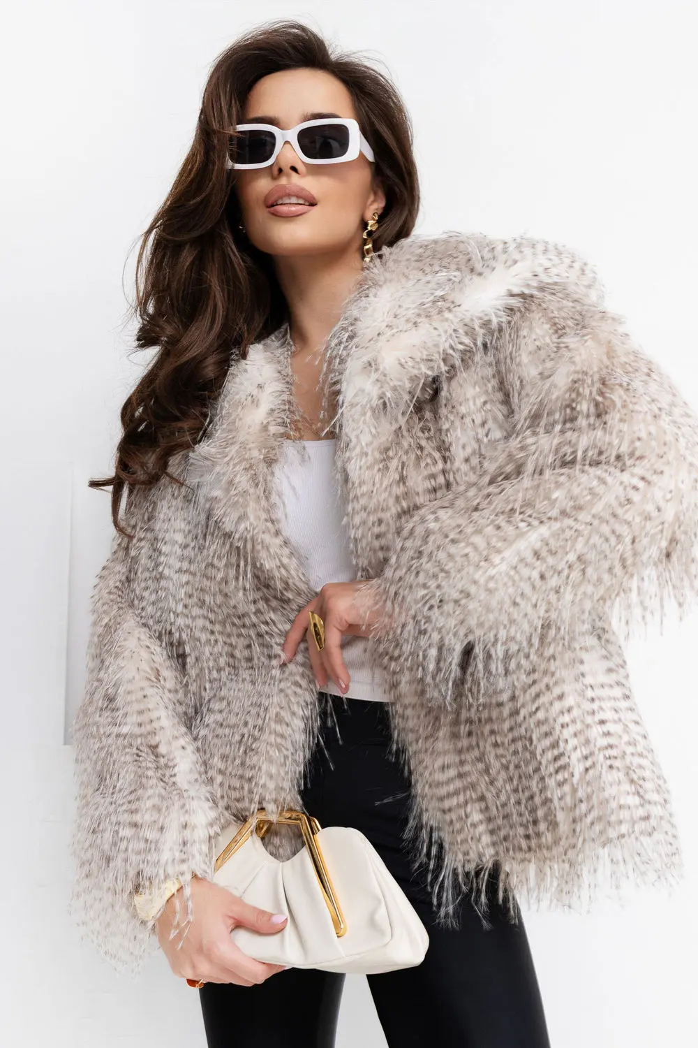 Veste en fausse fourrure beige – Image 2