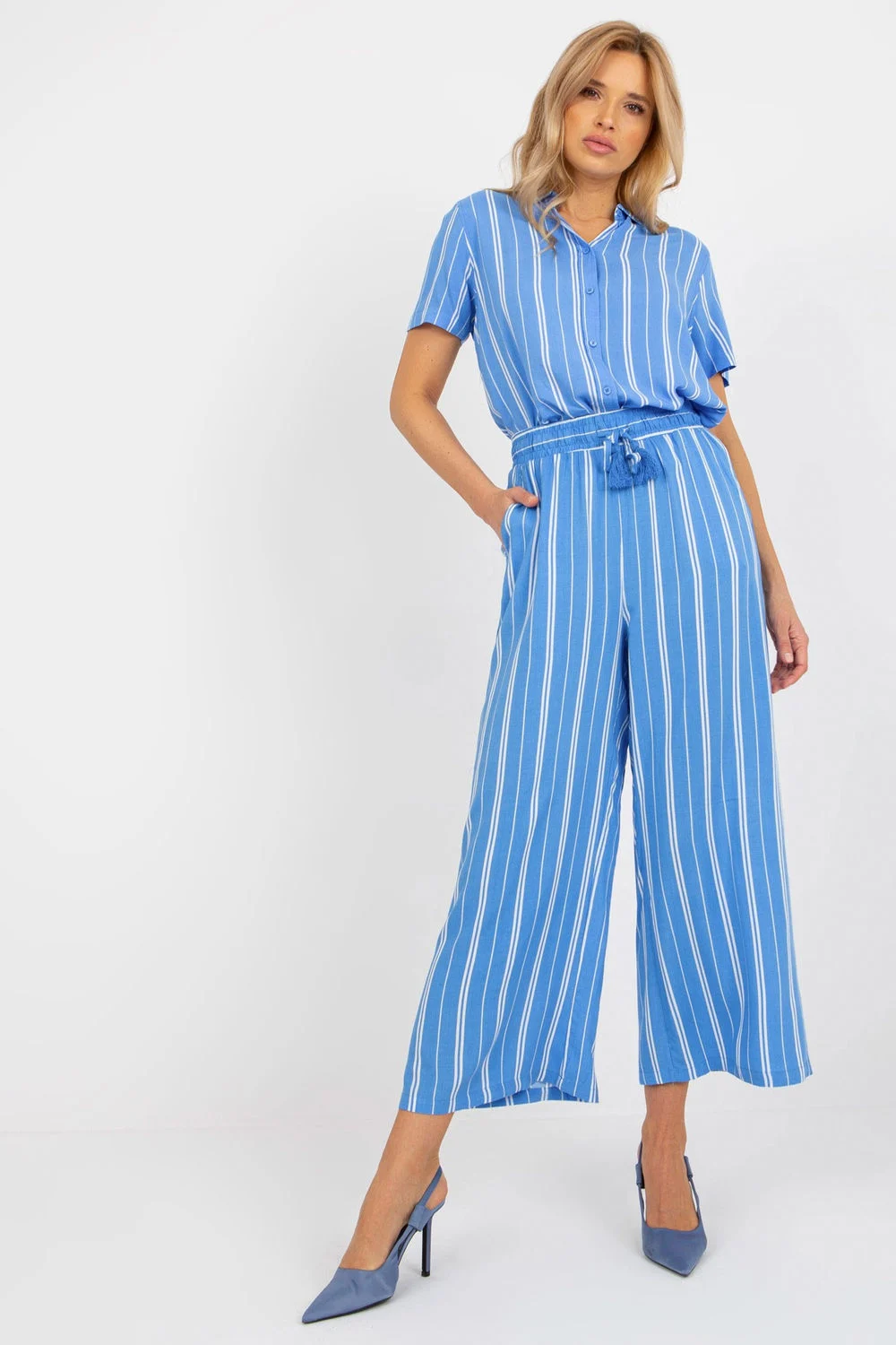 Pantalon palazzo bleu à rayures
