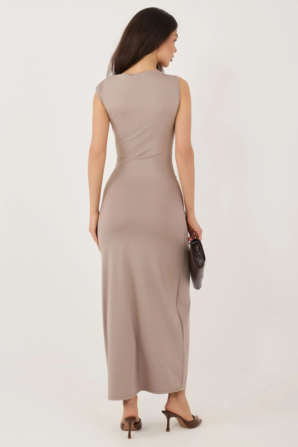 Robe de cocktail beige – Image 3