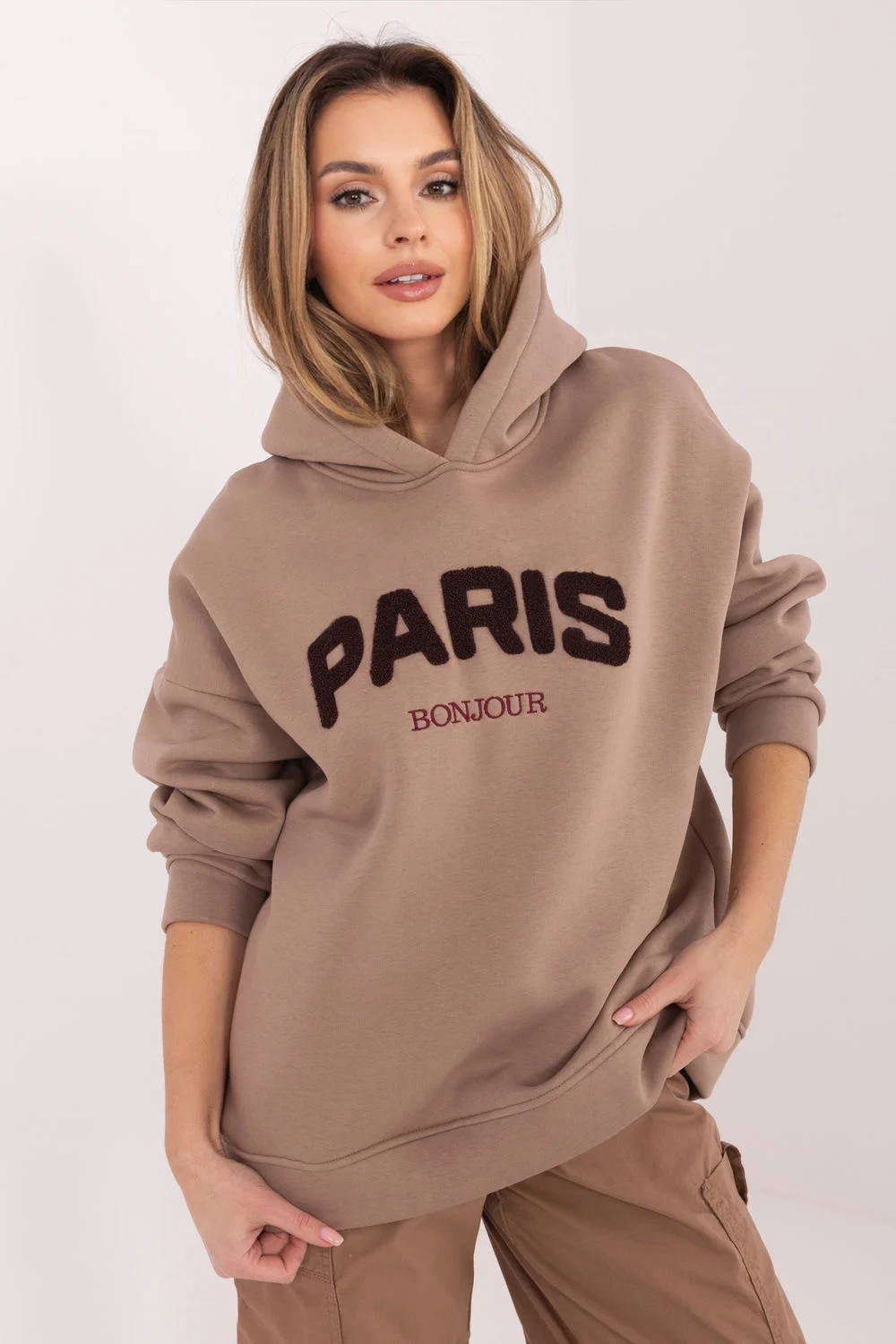 Sweatshirt à capuche beige en coton