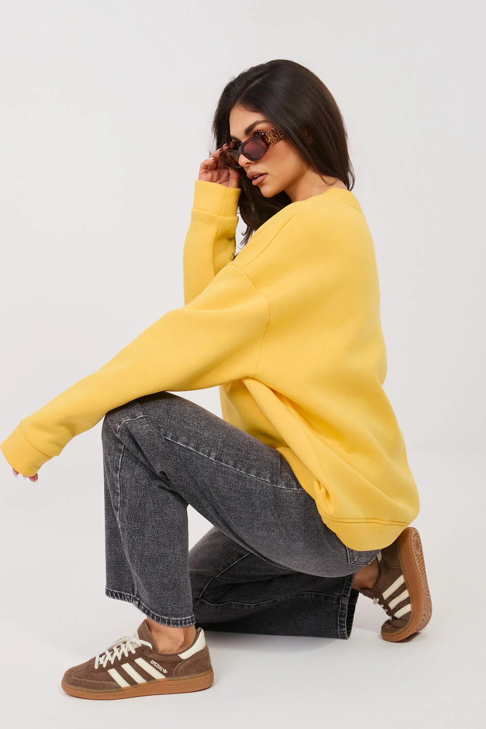 Sweatshirt cintré jaune en coton – Image 2