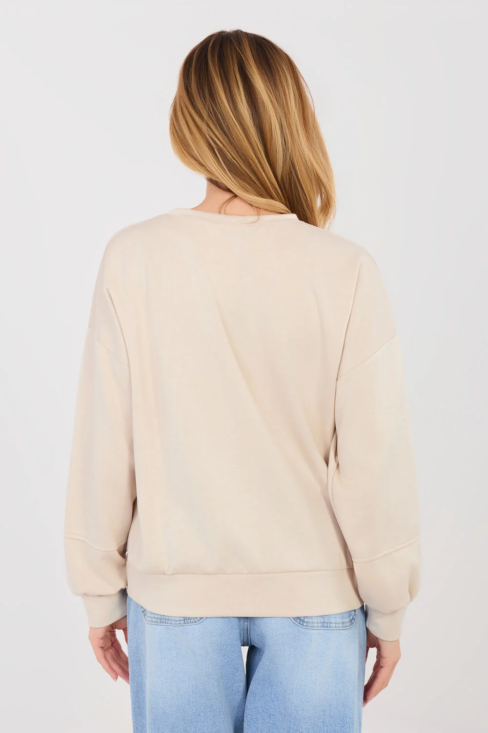 Sweatshirt beige à manches longues – Image 3