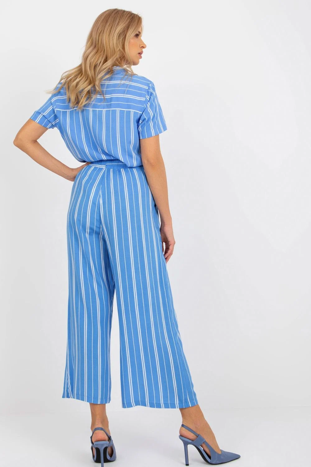 Pantalon palazzo bleu à rayures – Image 3