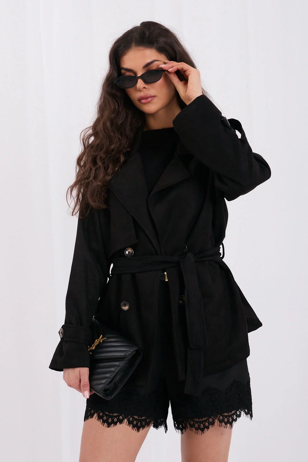 Manteau noir à double boutonnage