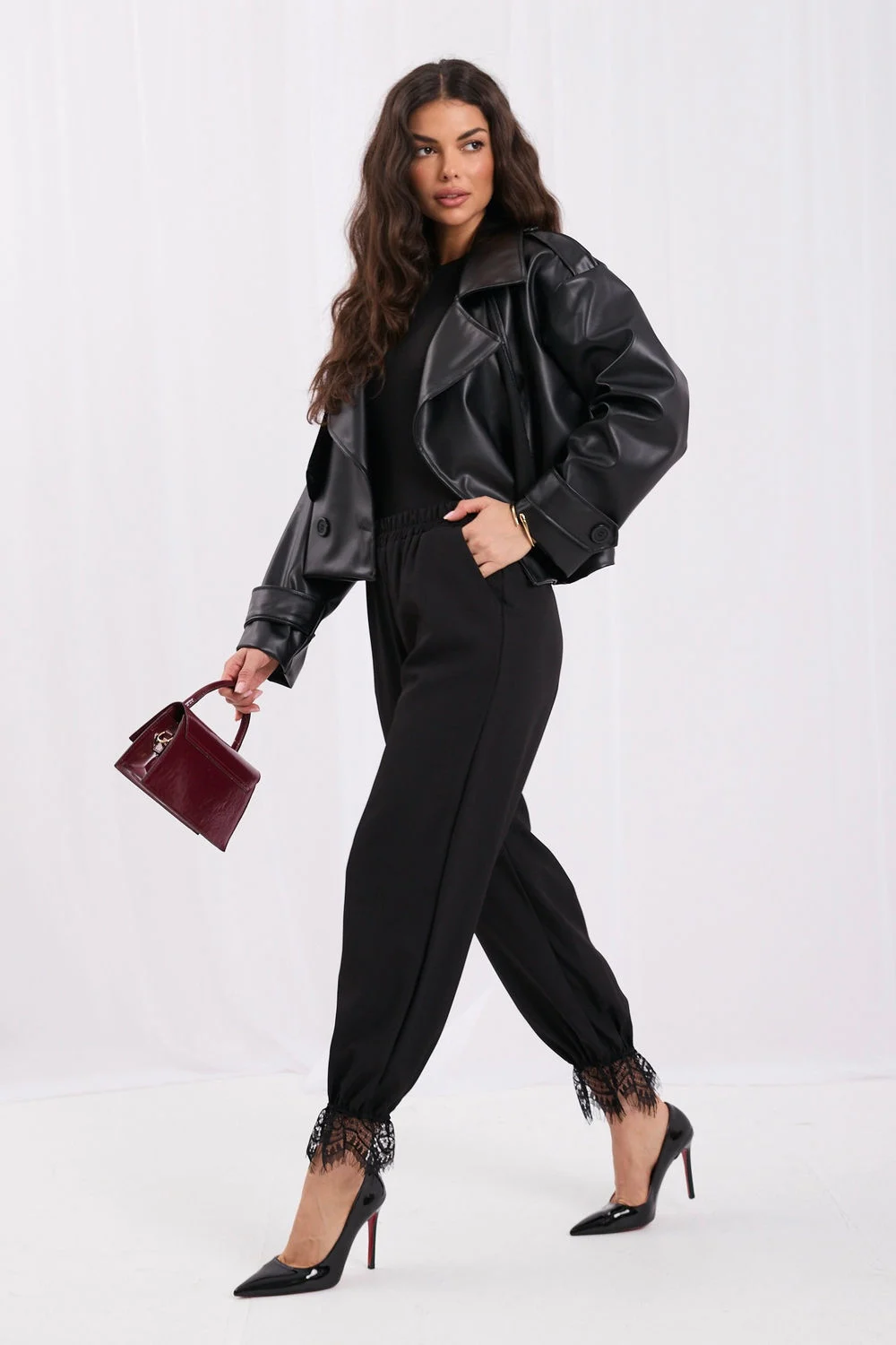 Pantalon noir en dentelle – Image 2