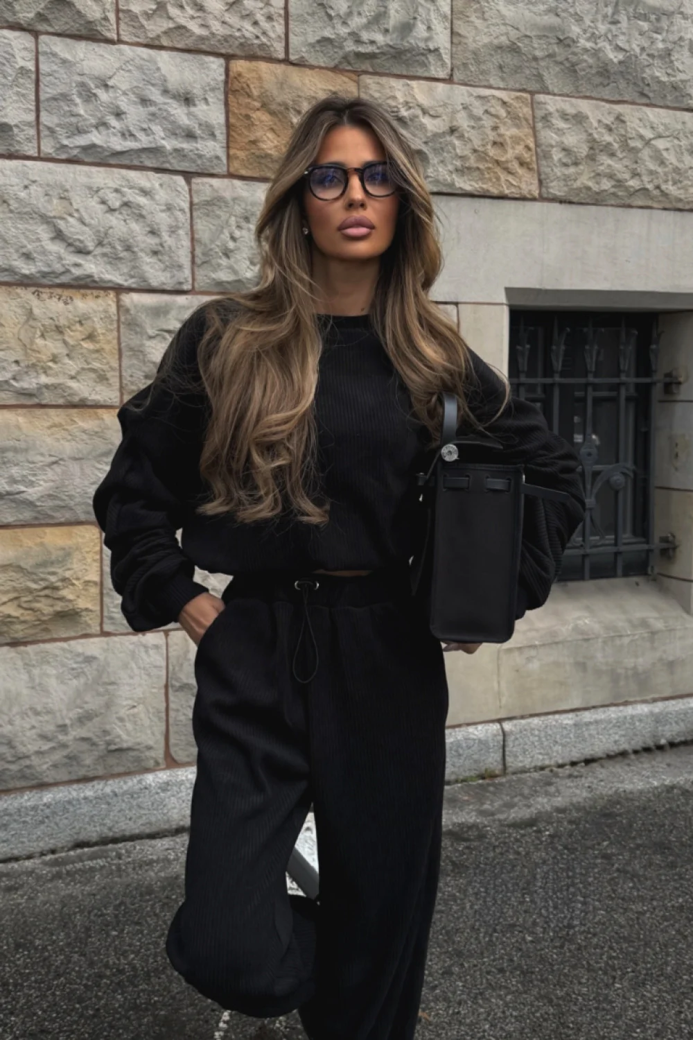 Ensemble sweat noir – Image 3