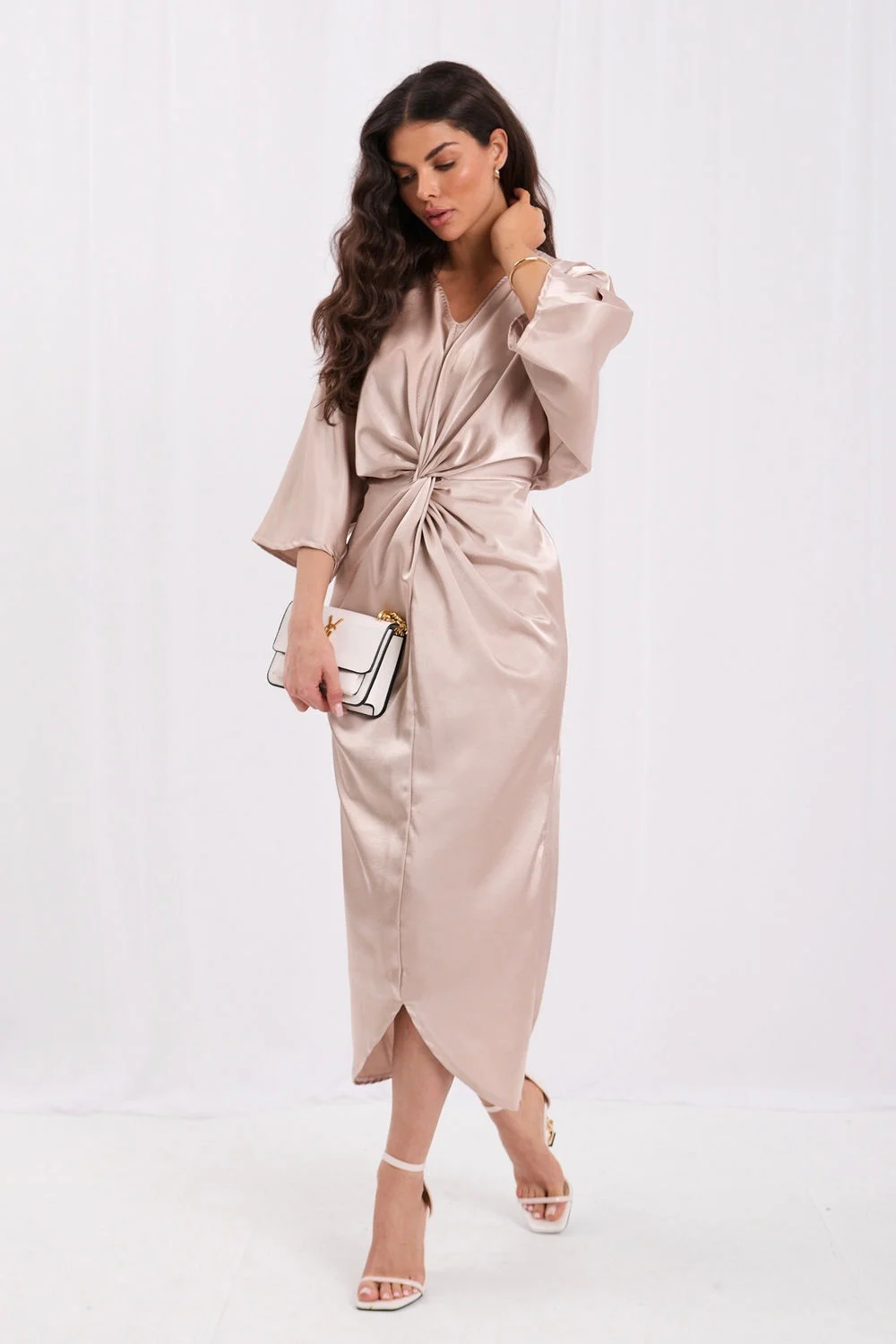 Robe de soirée midi beige