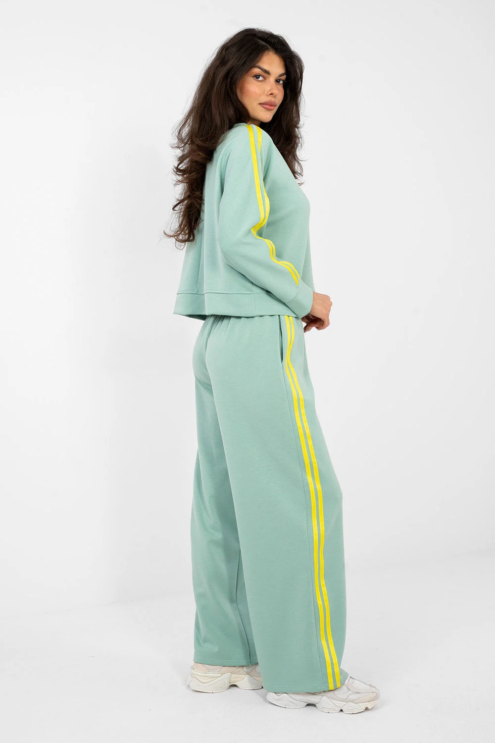 Ensemble sweat vert