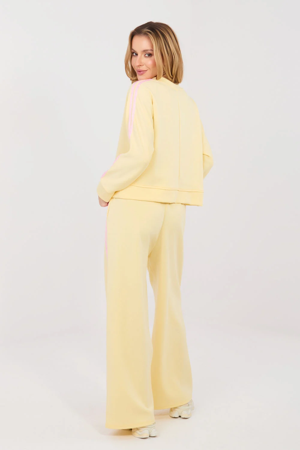Ensemble sweat jaune
