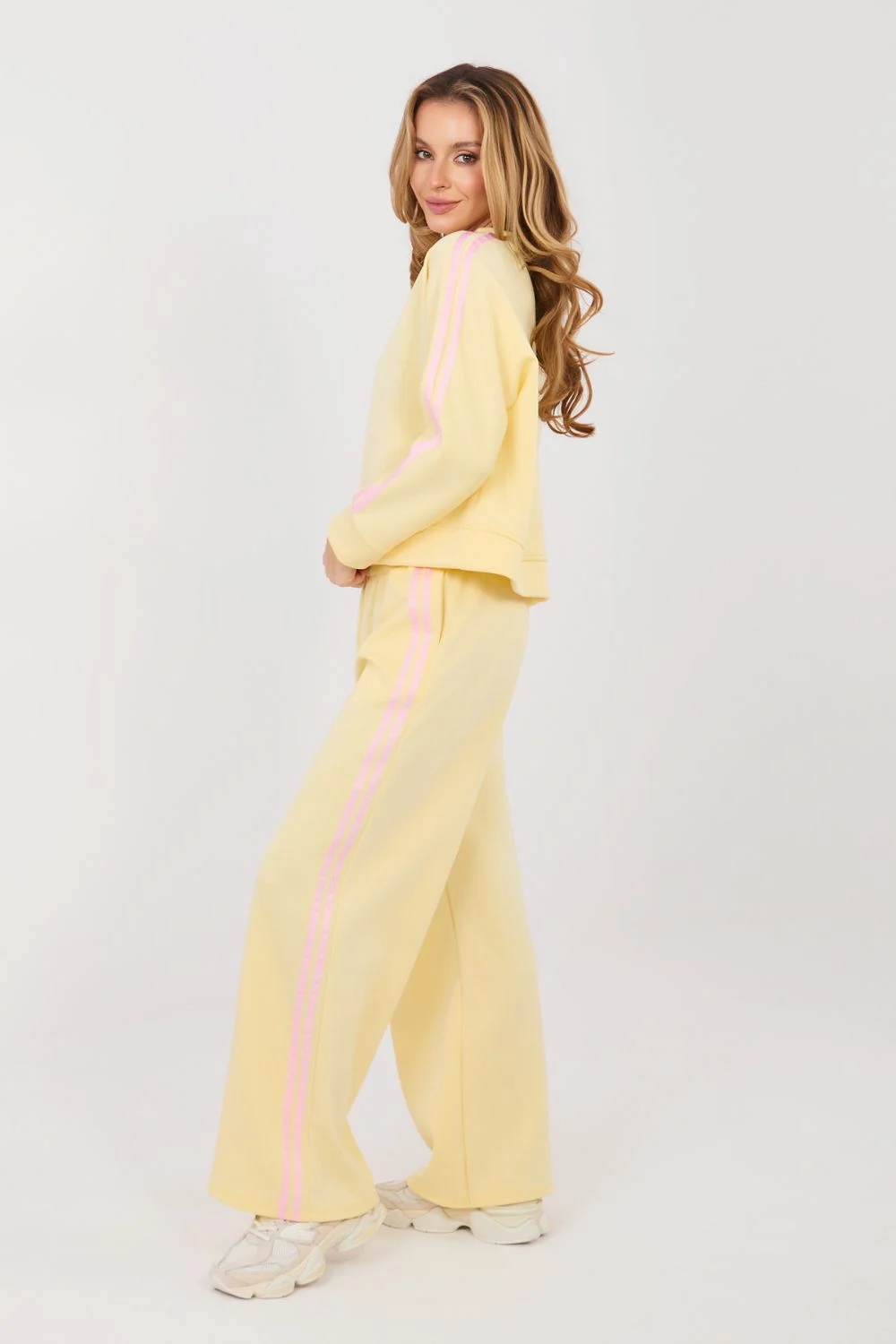 Ensemble sweat jaune – Image 3