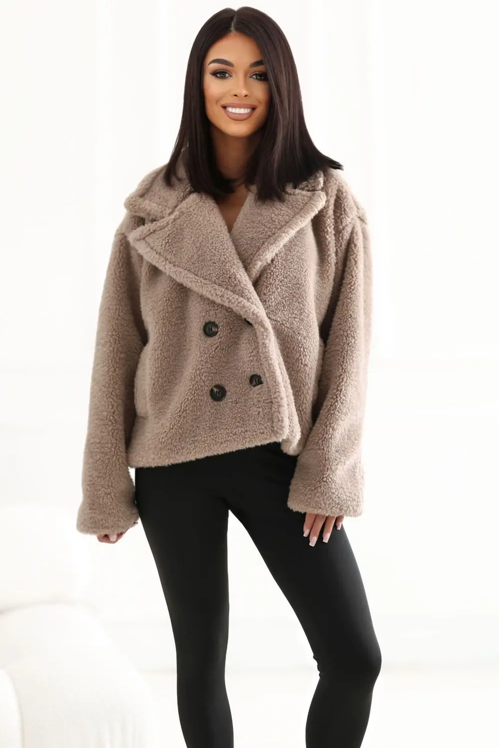 Veste en fausse fourrure beige