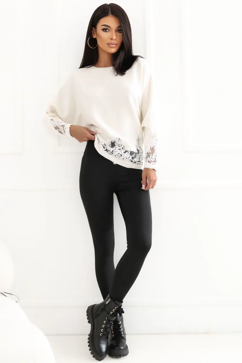 Chandail oversize beige – Image 2