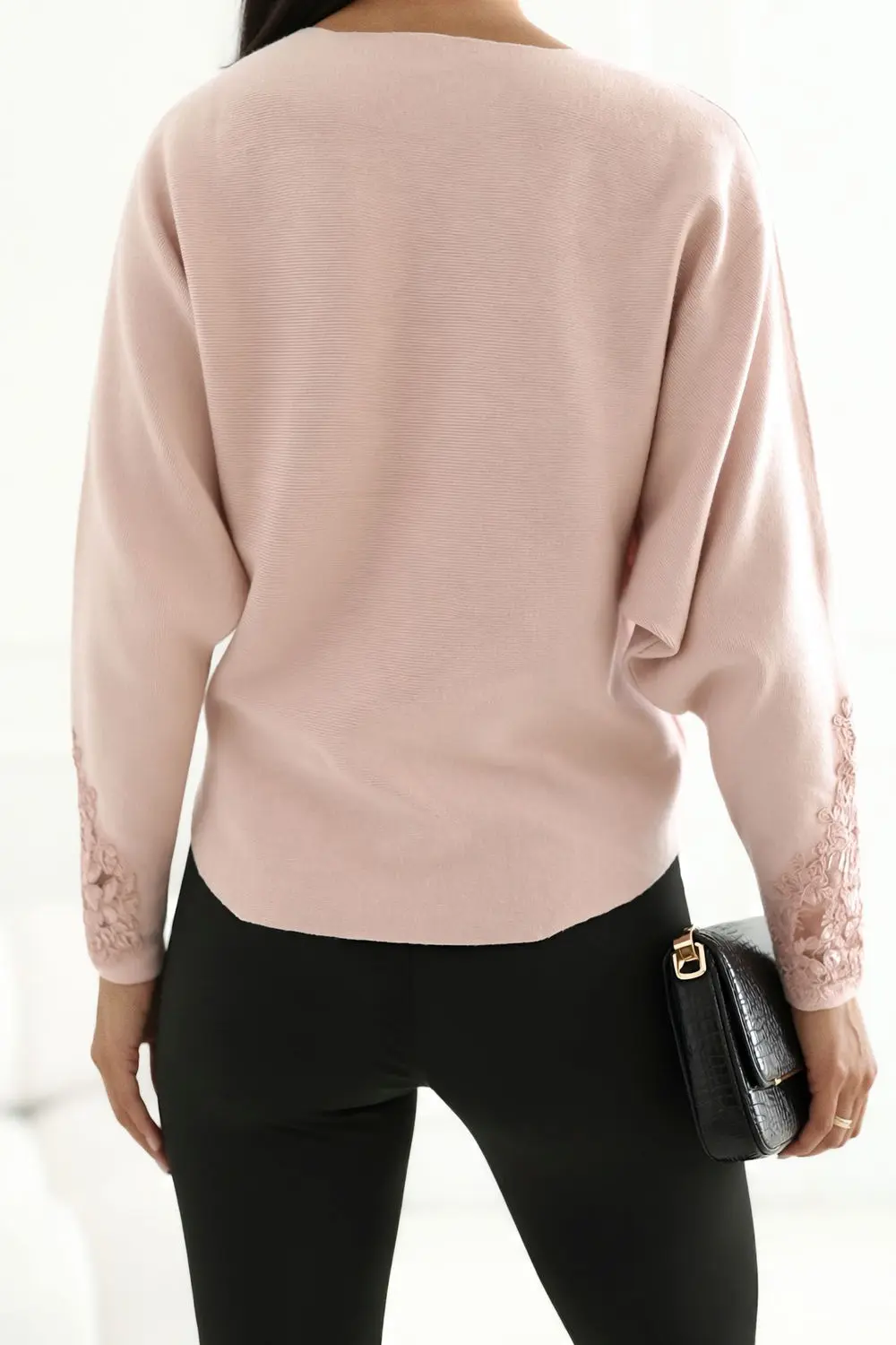 Chandail oversize rose – Image 3