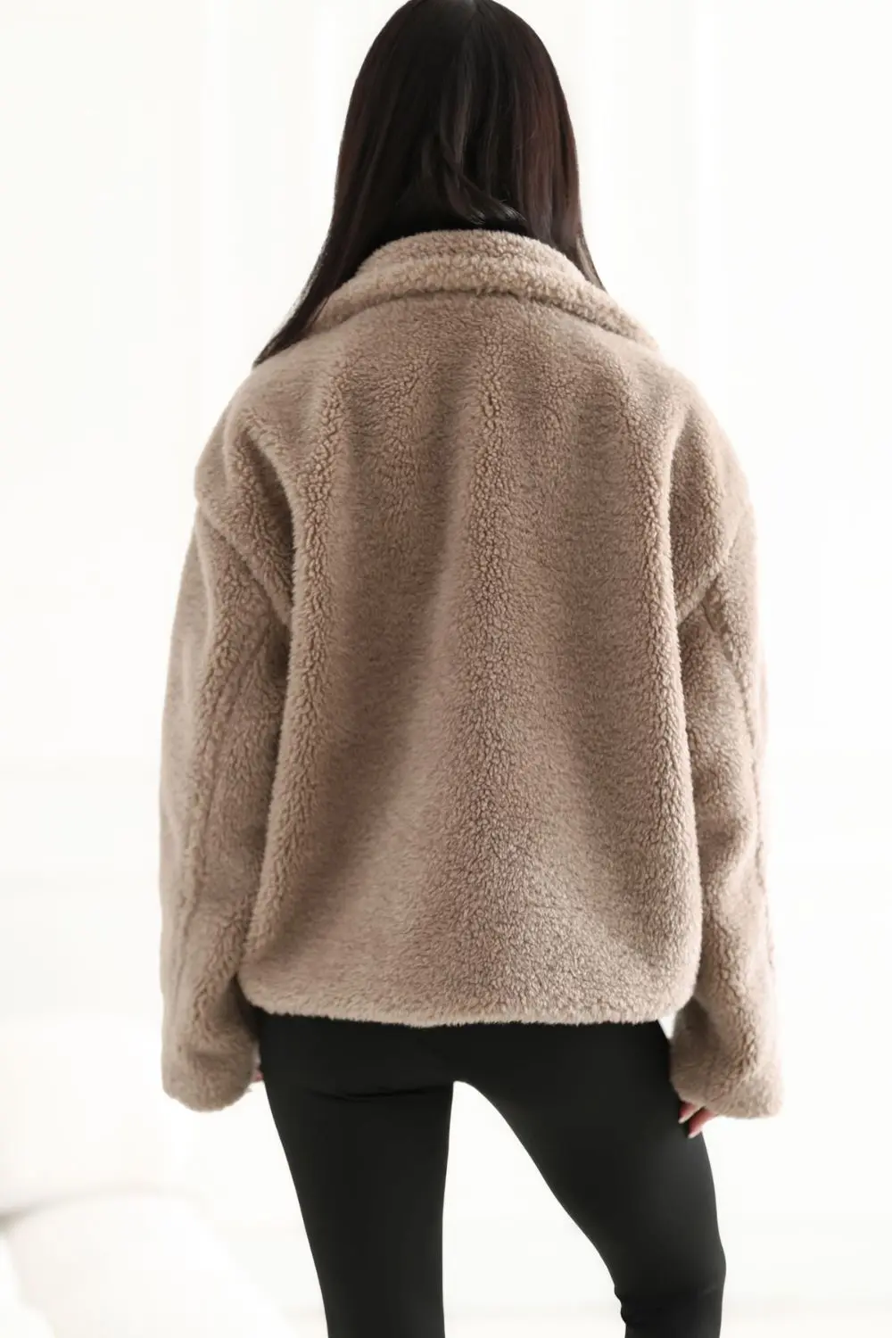 Veste en fausse fourrure beige – Image 3