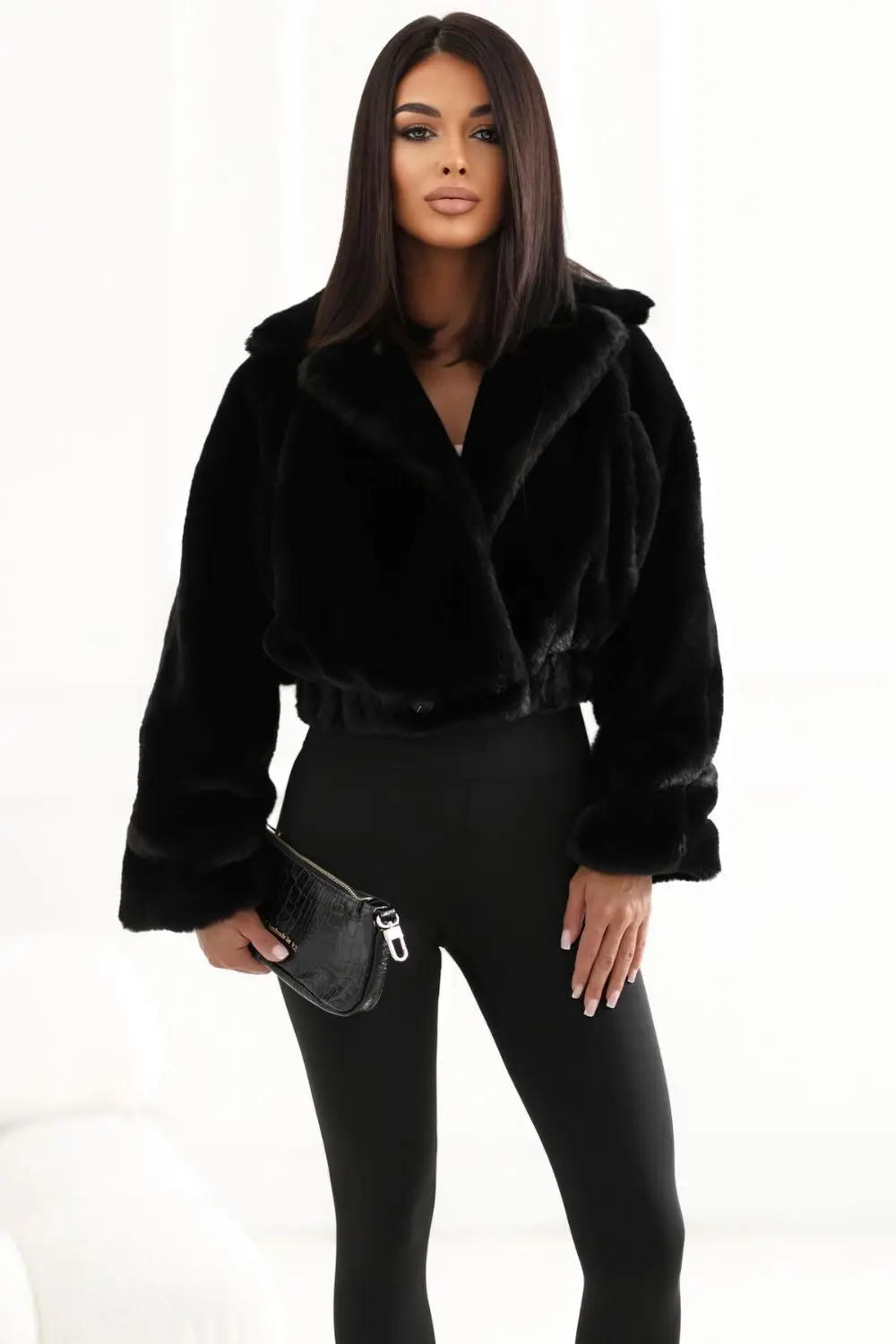 Veste en fausse fourrure noire – Image 3