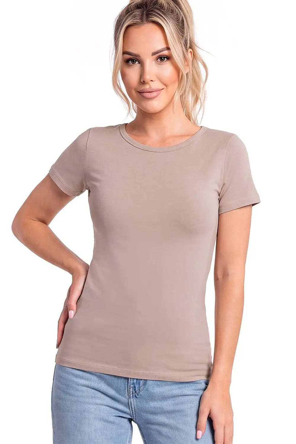 Chemisier col rond beige à manches courtes