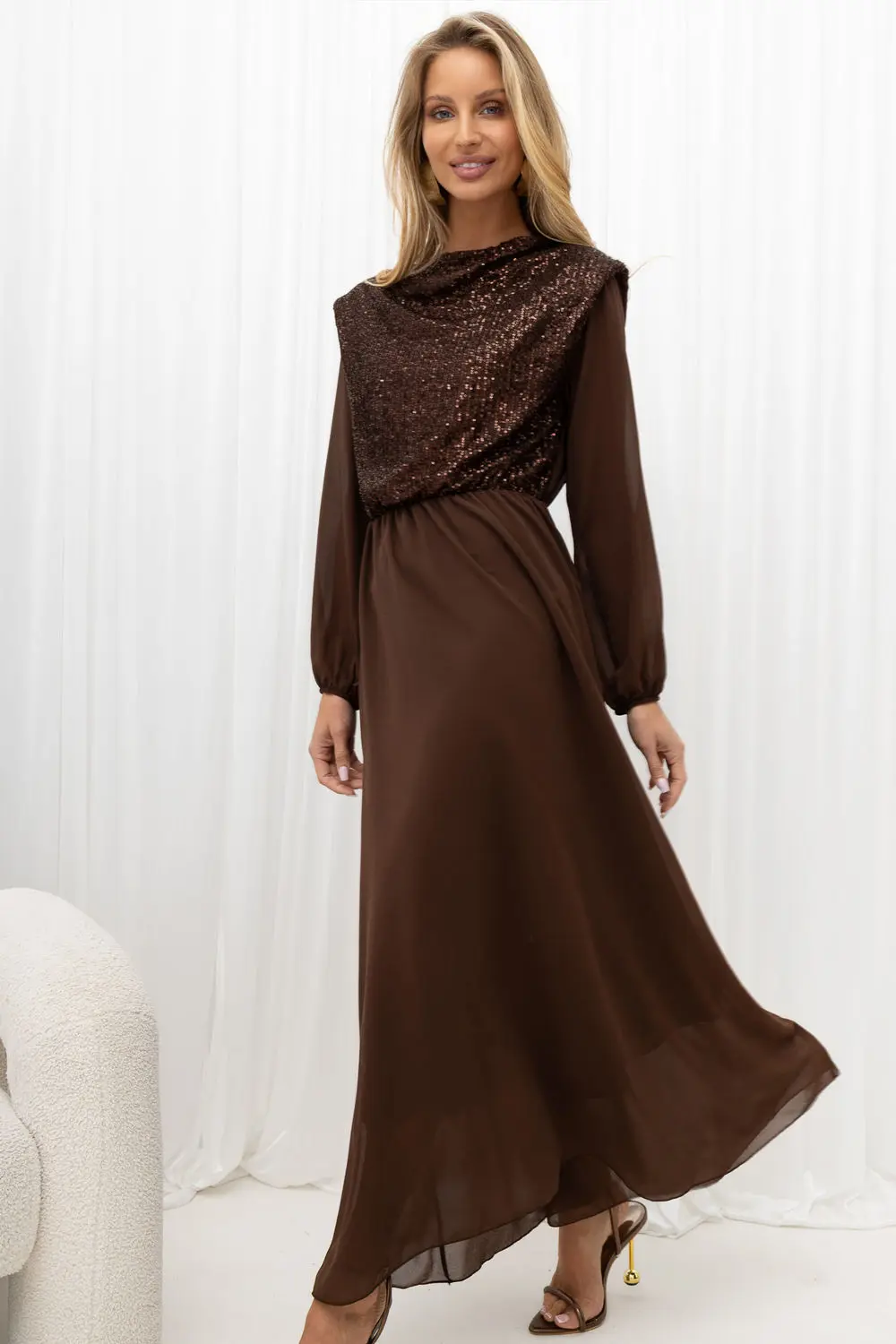 Robe de soirée longue évasée brune