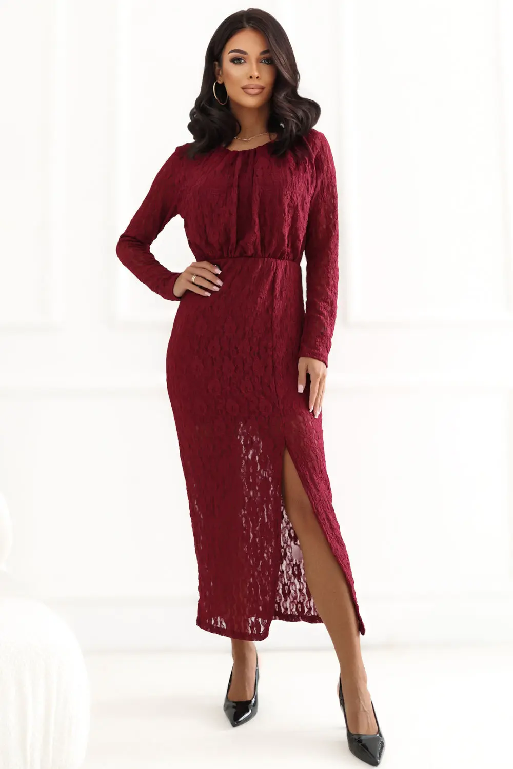 Robe de soirée midi rouge en dentelle