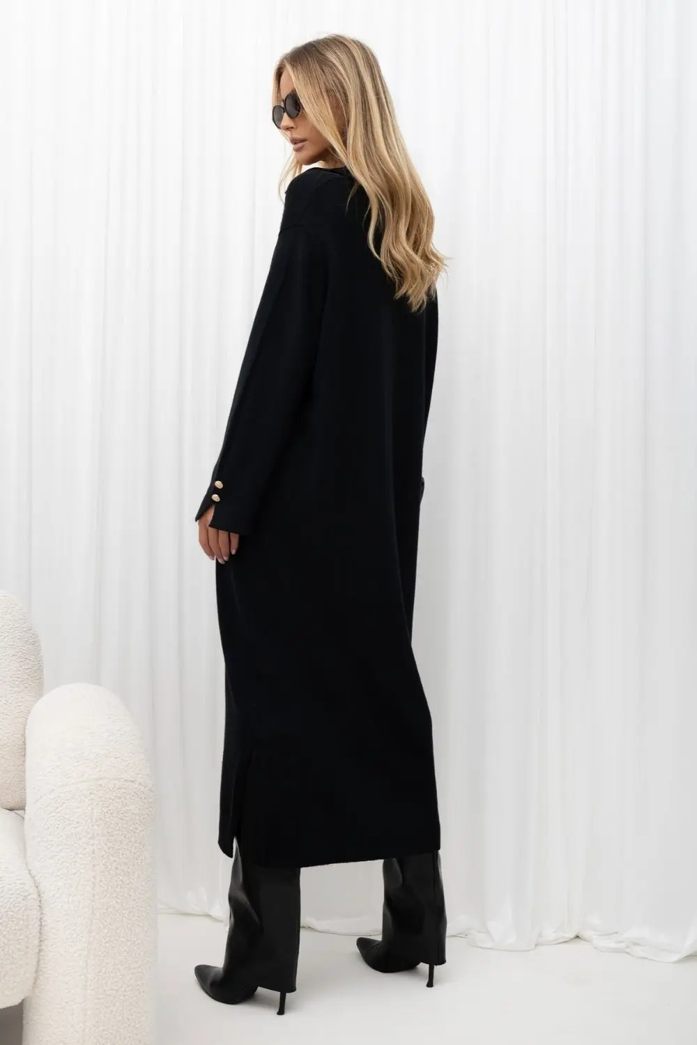 Robe midi oversize noire – Image 2