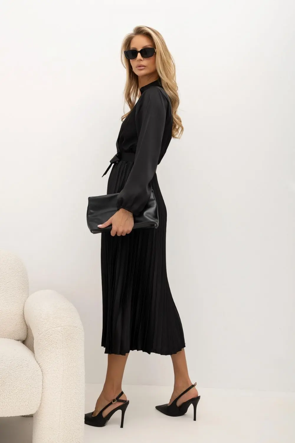 Robe portefeuille évasée noire – Image 3