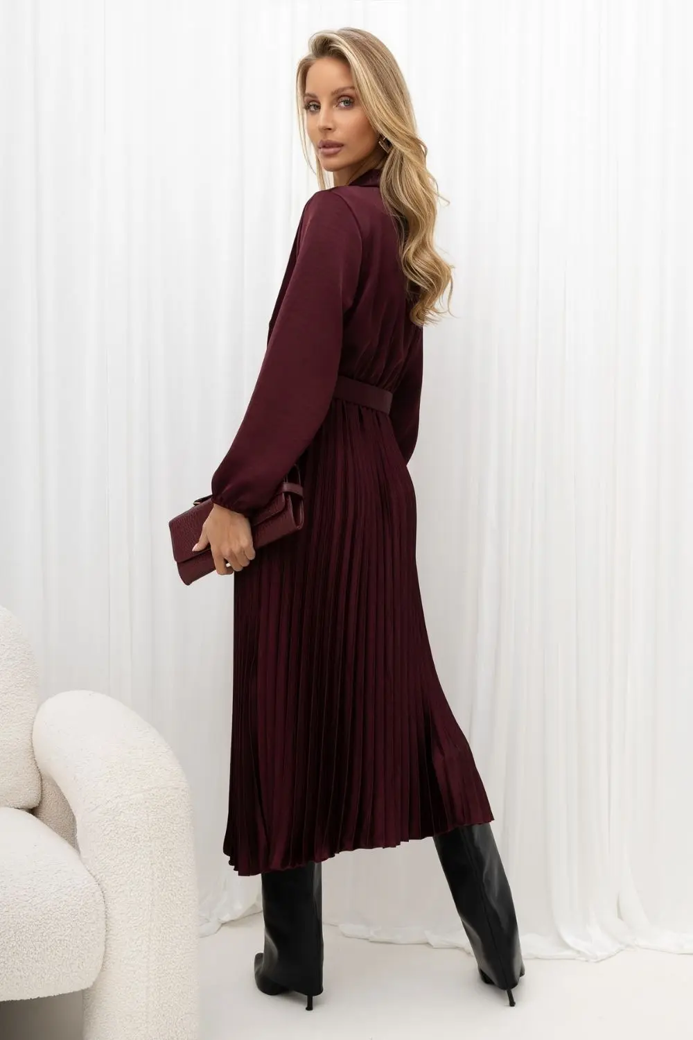 Robe portefeuille évasée rouge – Image 3