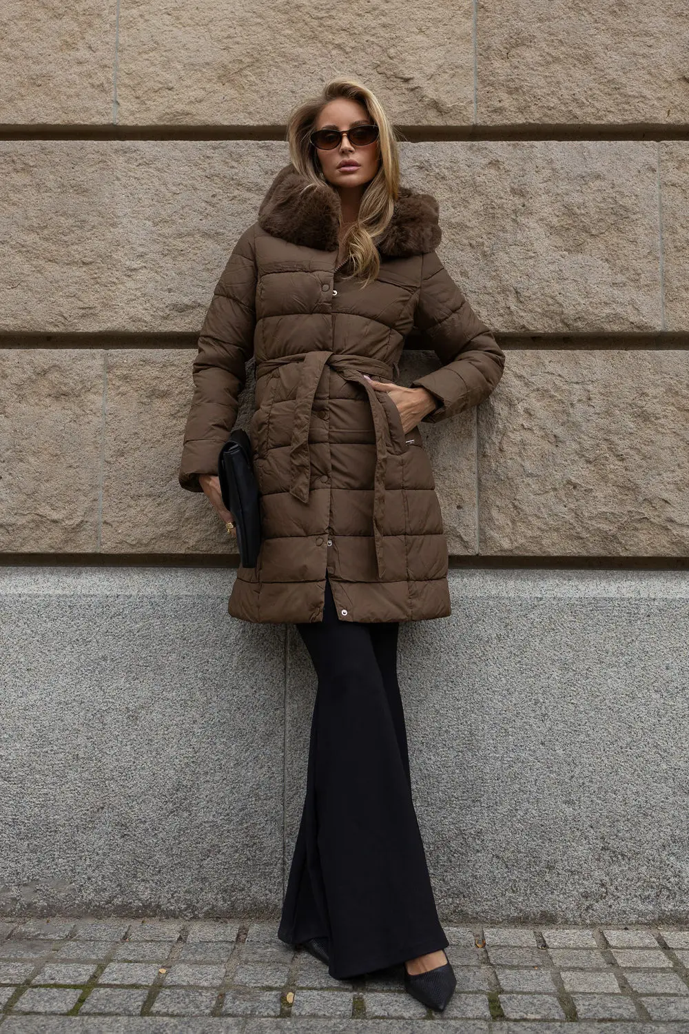 Veste matelassé brune à capuche