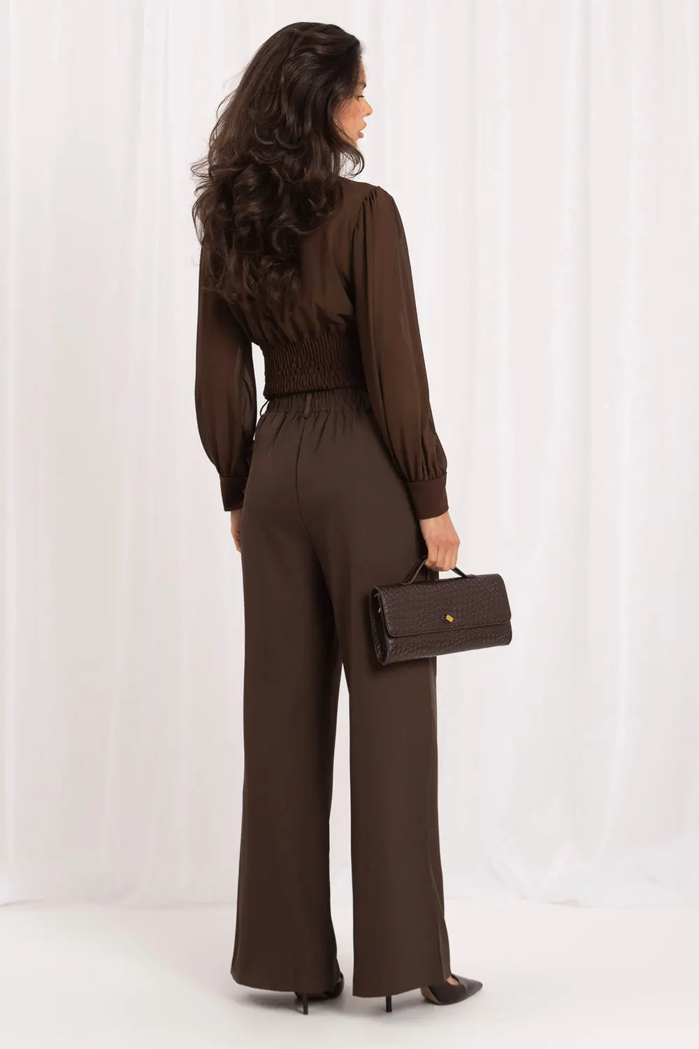 Pantalon large brun à plis – Image 3