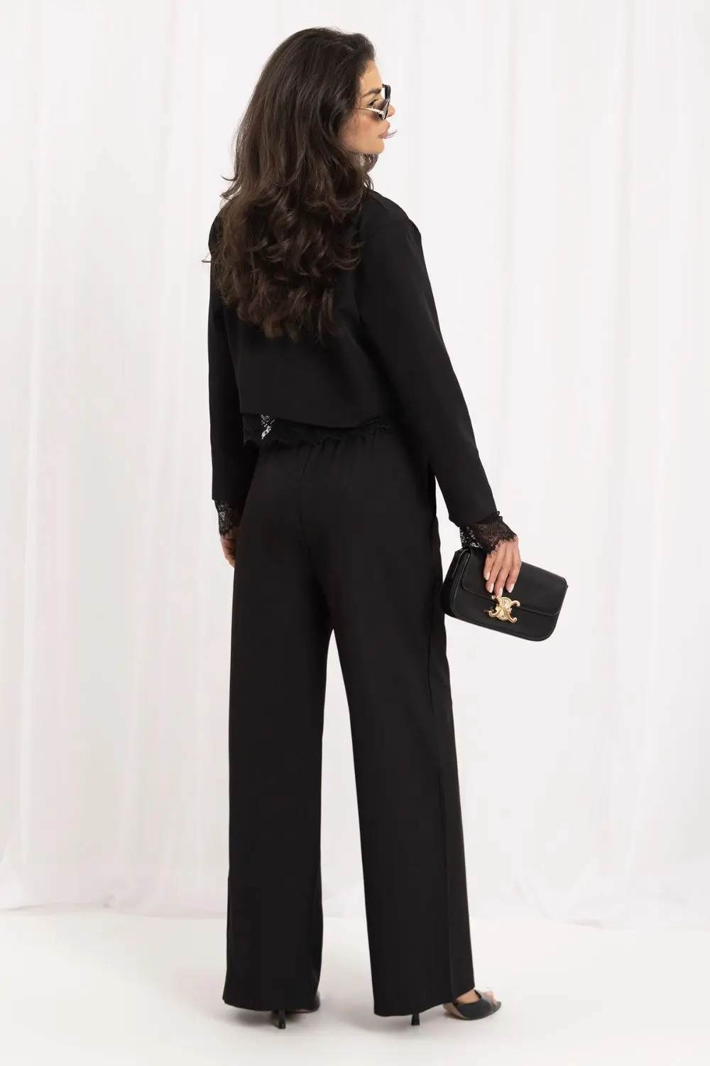 Pantalon large noir à plis – Image 3