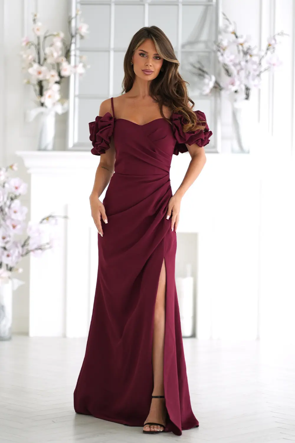 Robe longue rouge fendue