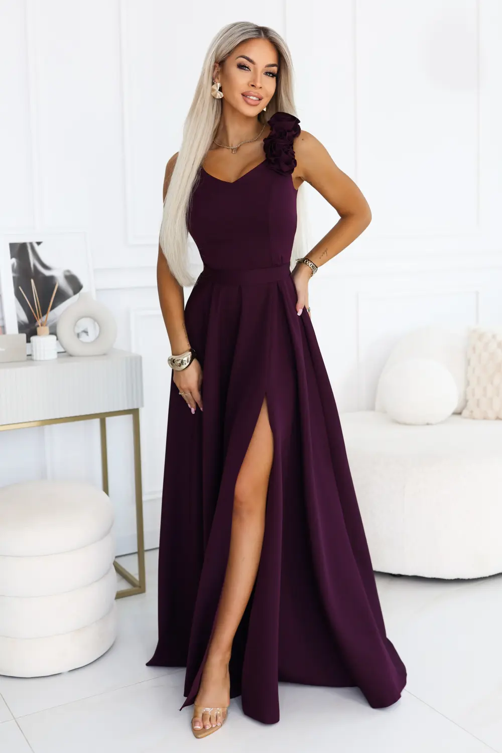 Robe longue évasée violette fendue