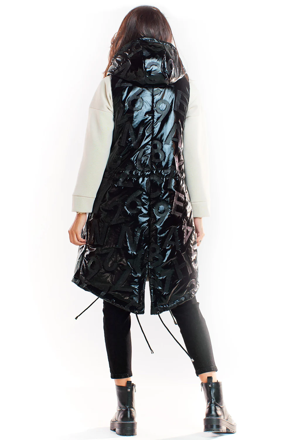 Gilet matelassé noir à capuche – Image 3