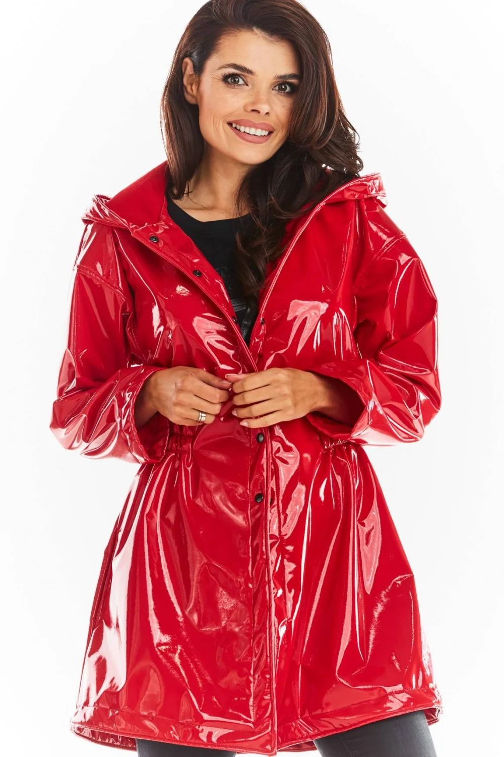 Manteau rouge à capuche