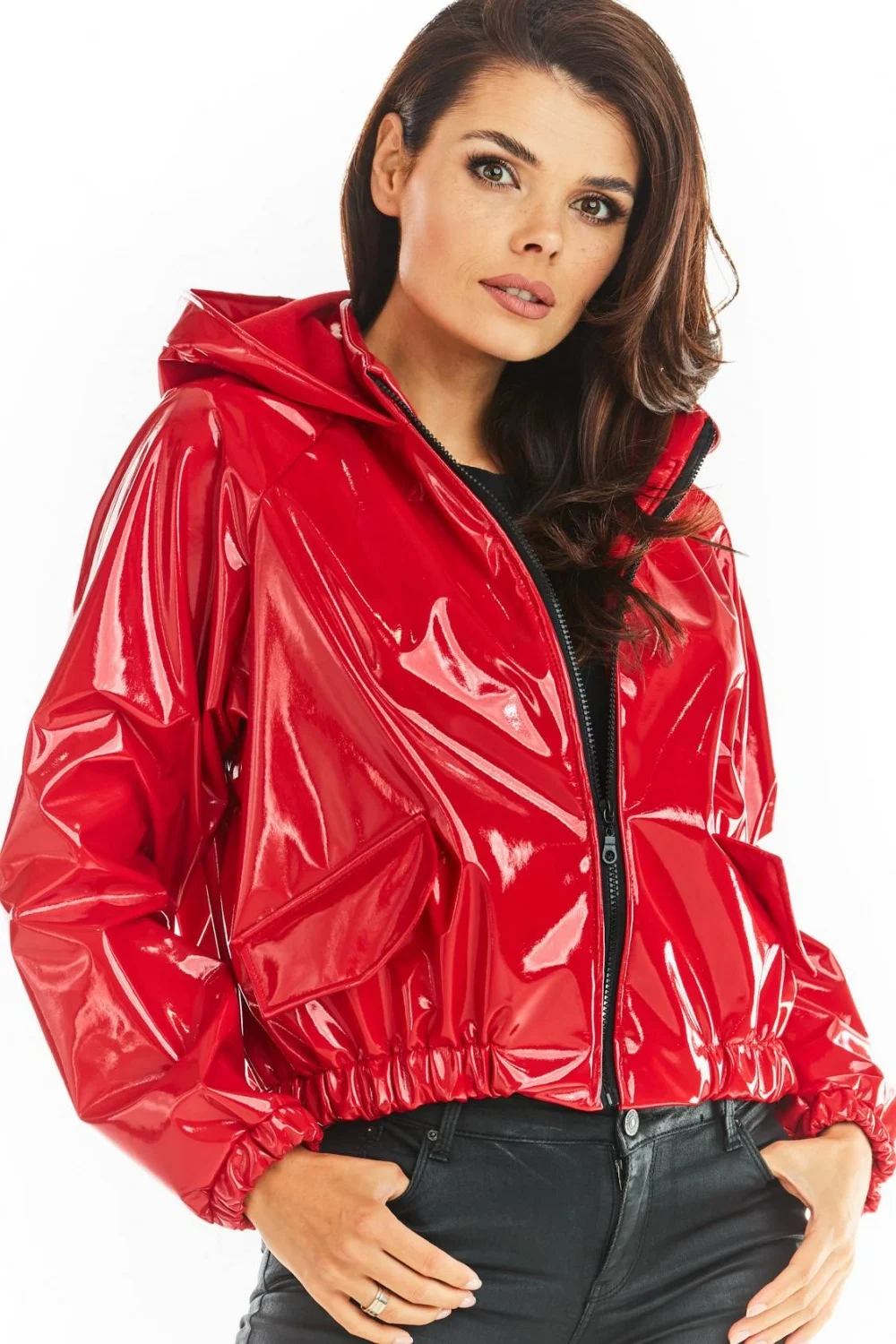 Veste rouge à capuche