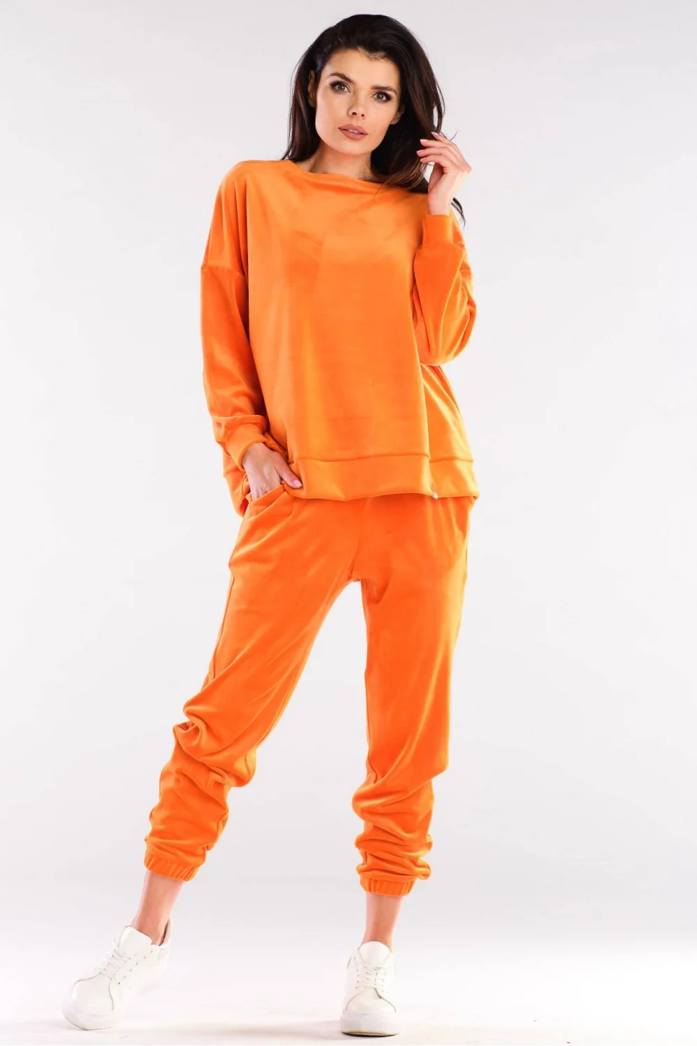Jogging orange
