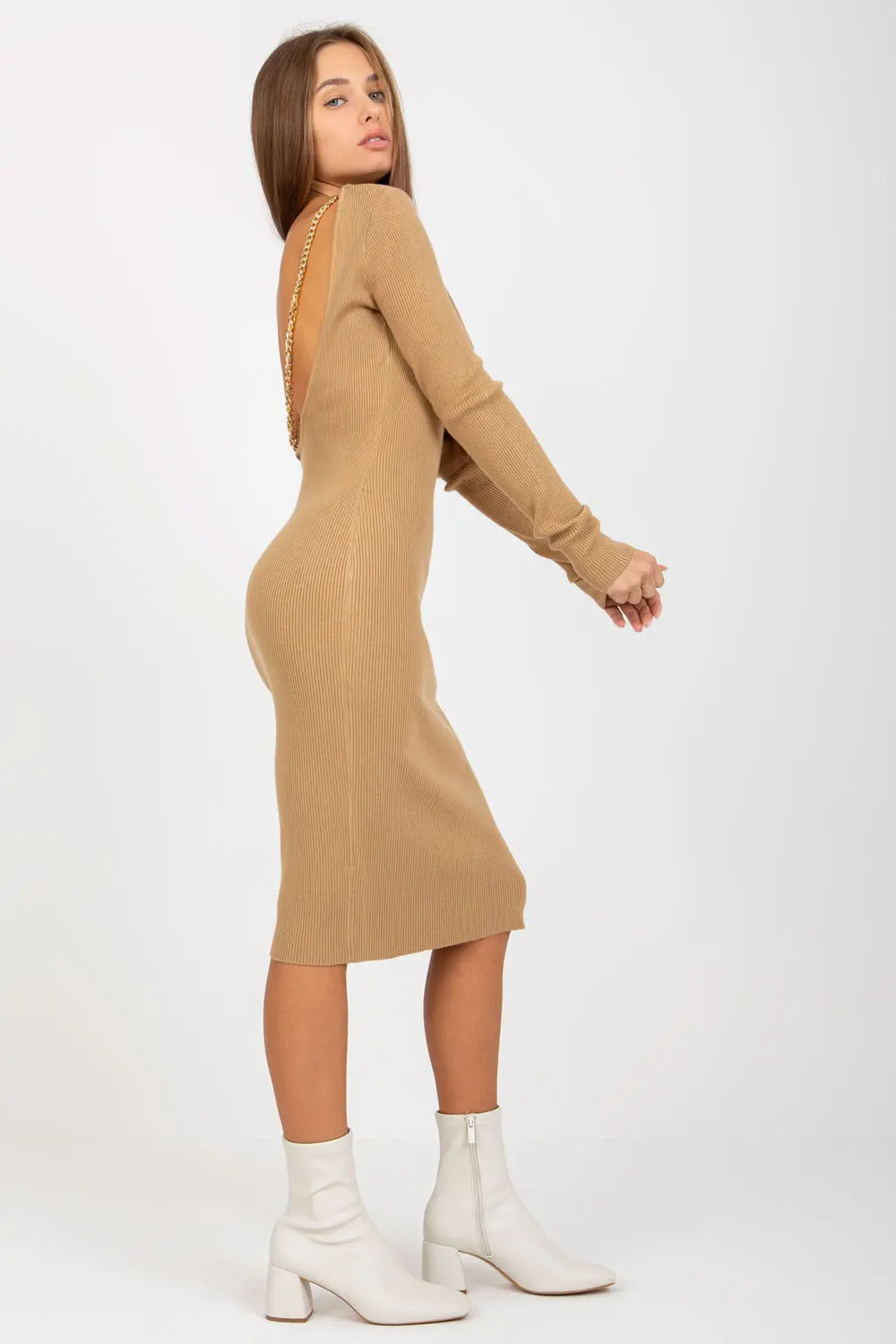 Robe de soirée brune à manches longues