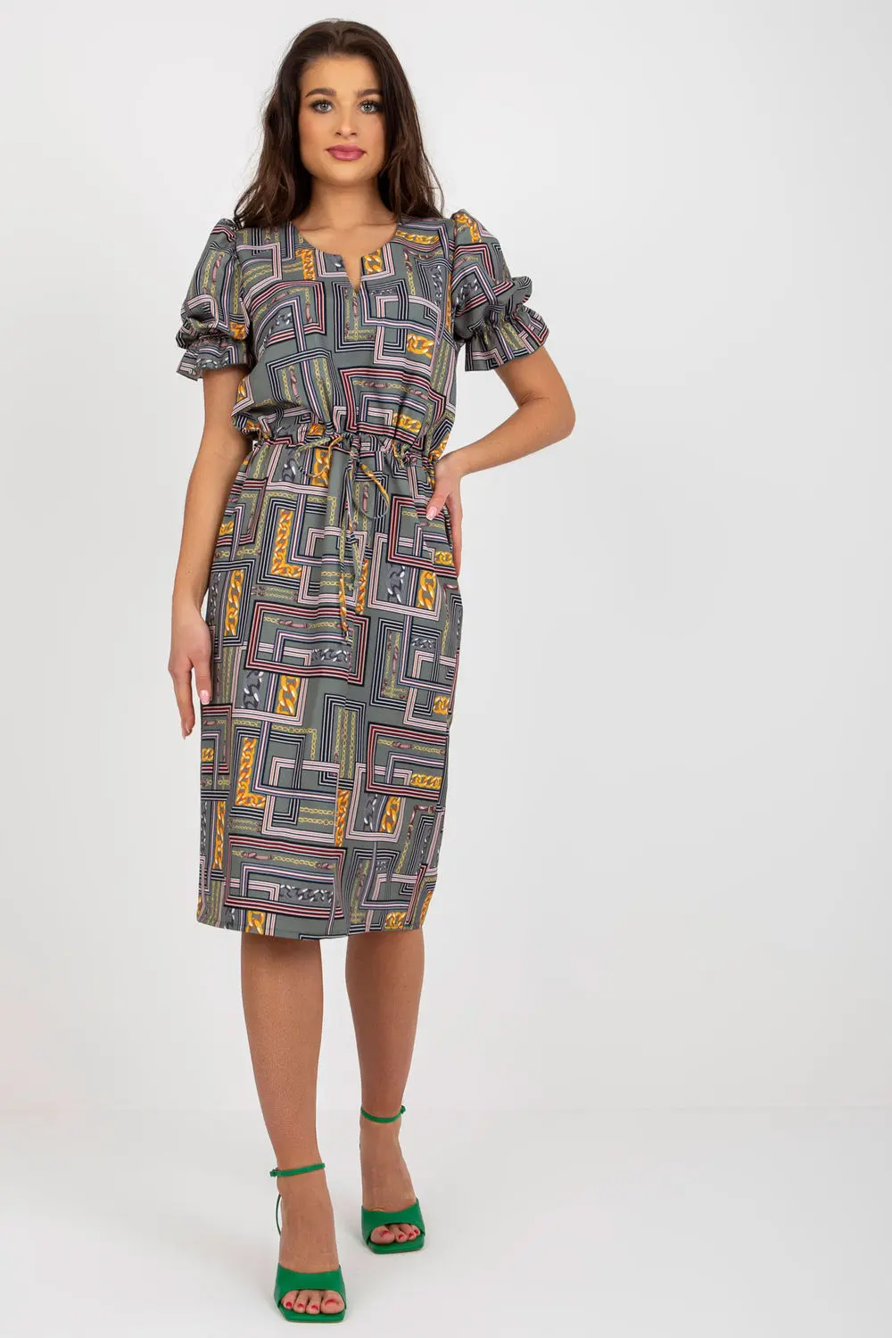 Robe verte fendue – Image 2