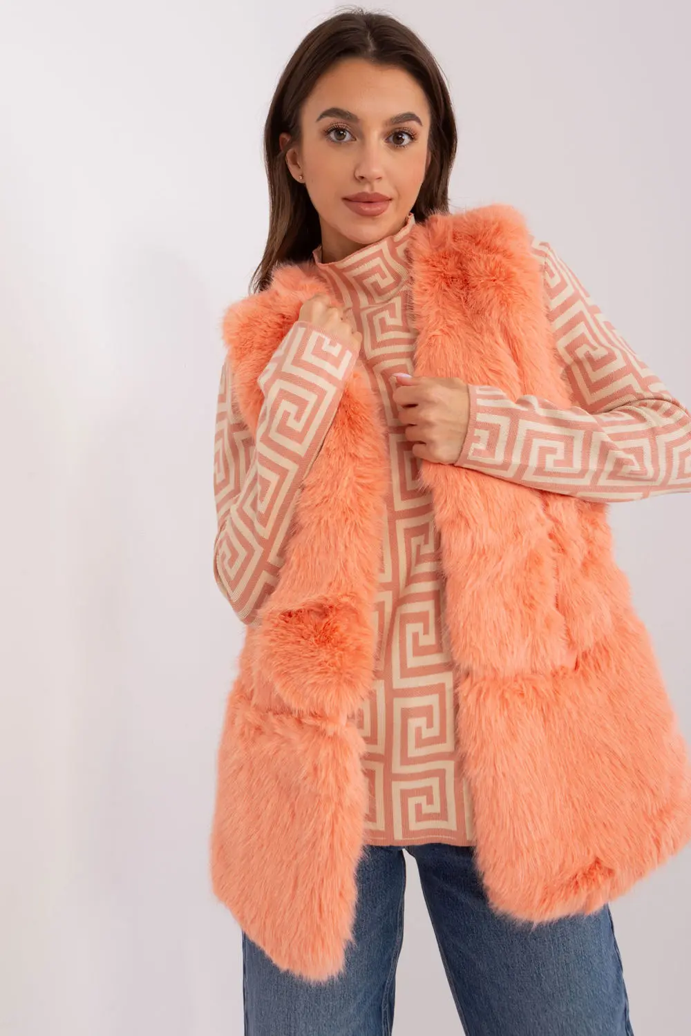 Gilet en fausse fourrure orange