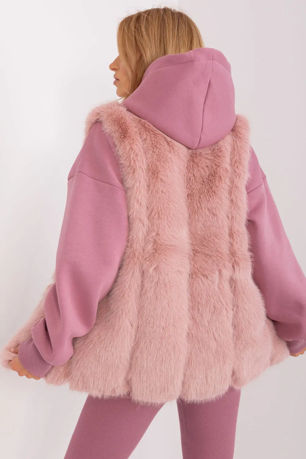 Gilet en fausse fourrure rose – Image 3